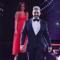 Miguel Frigenti en el desfile de Alfombra Roja en la 'Sálvame Fashion Week 2022'