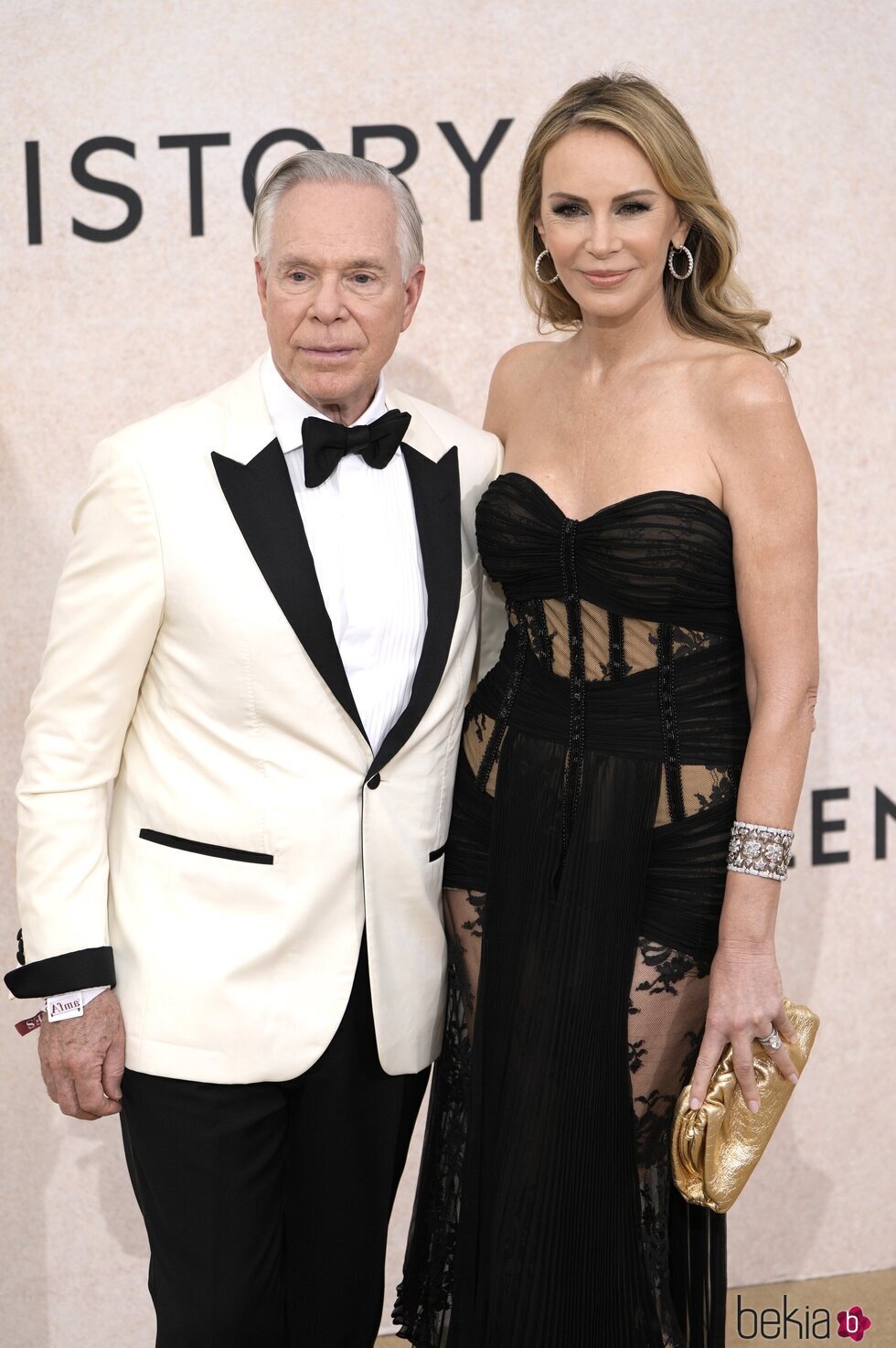 Tommy Hilfiger y Dee Ocleppo en la gala amfAR en el Festival de Cannes 2022