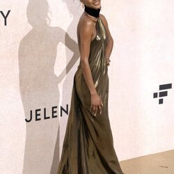 Jourdan Dunn en la gala amfAR en el Festival de Cannes 2022