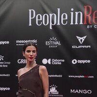 Sandra Gago en el photocall de People in Red 2022 en Barcelona