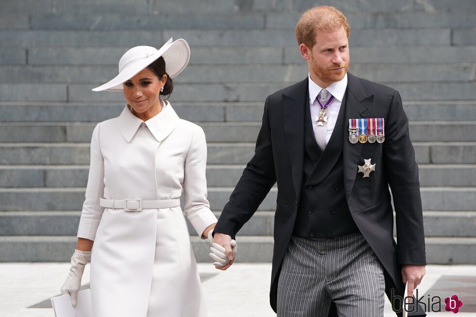 El Príncipe Harry y Meghan Markle a la salida del Servicio de Acción de Gracias por el Jubileo de Platino