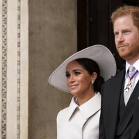 El Príncipe Harry y Meghan Markle tras la celebración del Servicio de Acción de Gracias por el Jubileo de Platino