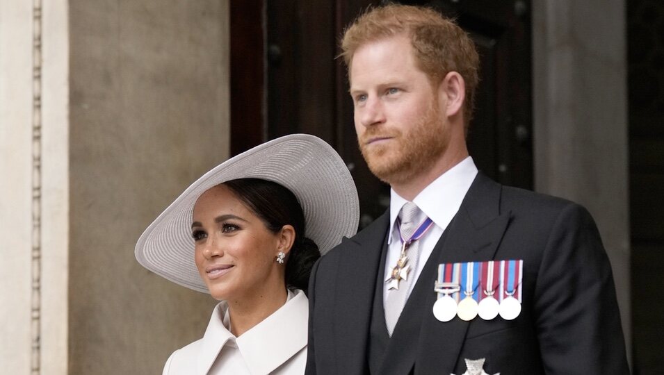 El Príncipe Harry y Meghan Markle tras la celebración del Servicio de Acción de Gracias por el Jubileo de Platino