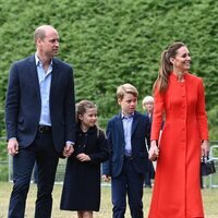 El Príncipe Guillermo y Kate Middleton con sus hijos Jorge y Carlota en Gales por el Jubileo de Platino