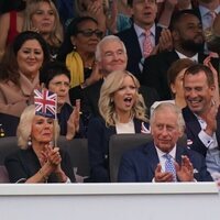 Camilla Parker, el Príncipe Carlos y la Princesa Ana en el concierto del Jubileo de Platino