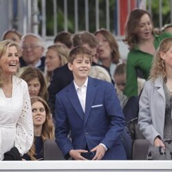 Sophie de Wessex y sus hijos Lady Louise y James Mountbatten-Windsor en el concierto del Jubileo de Platino