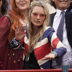 Kate Moss en el Desfile del Jubileo de Platino