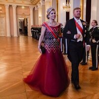 Guillermo Alejandro y Máxima de Holanda en la cena de gala por el 18 cumpleaños de Ingrid Alexandra de Noruega