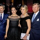 Federico y Mary de Dinamarca y Guillermo Alejandro y Máxima de Holanda en una cena en Grote Kerk