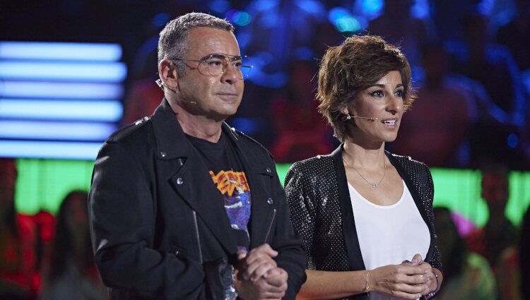 Jorge Javier Vázquez y Adela González en el primer concierto del 'Sálvame Mediafest'