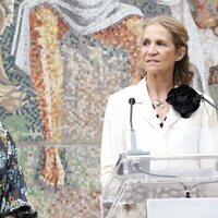 La Infanta Elena dando un discurso en los Premios Flamenco en la Piel