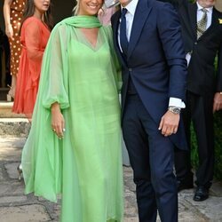 María Pombo y Pablo Castellano en la boda de Lucía Pombo y Álvaro López Huerta