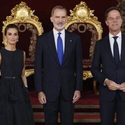 Los Reyes Felipe y Letizia y Mark Rutte en la cena por la Cumbre de la OTAN en Madrid