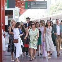 La Reina Letizia, Begoña Gómez y los y las acompañantes tras volver de Segovia en AVE en la Cumbre de la OTAN en Madrid