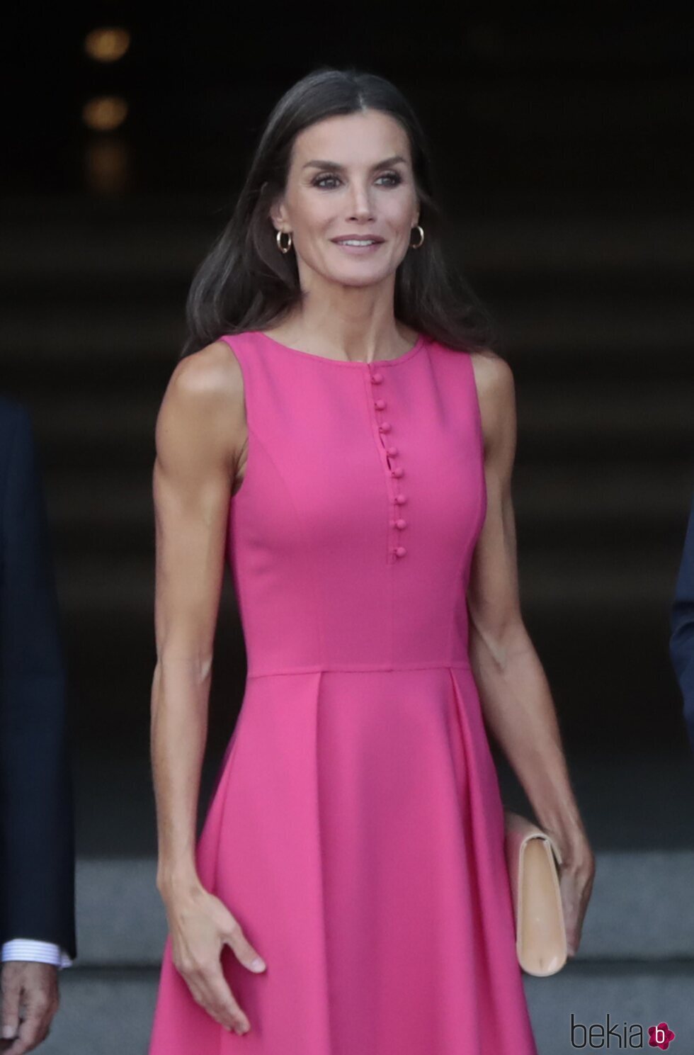 La Reina Letizia en una visita al Teatro Real por la Cumbre de la OTAN en Madrid