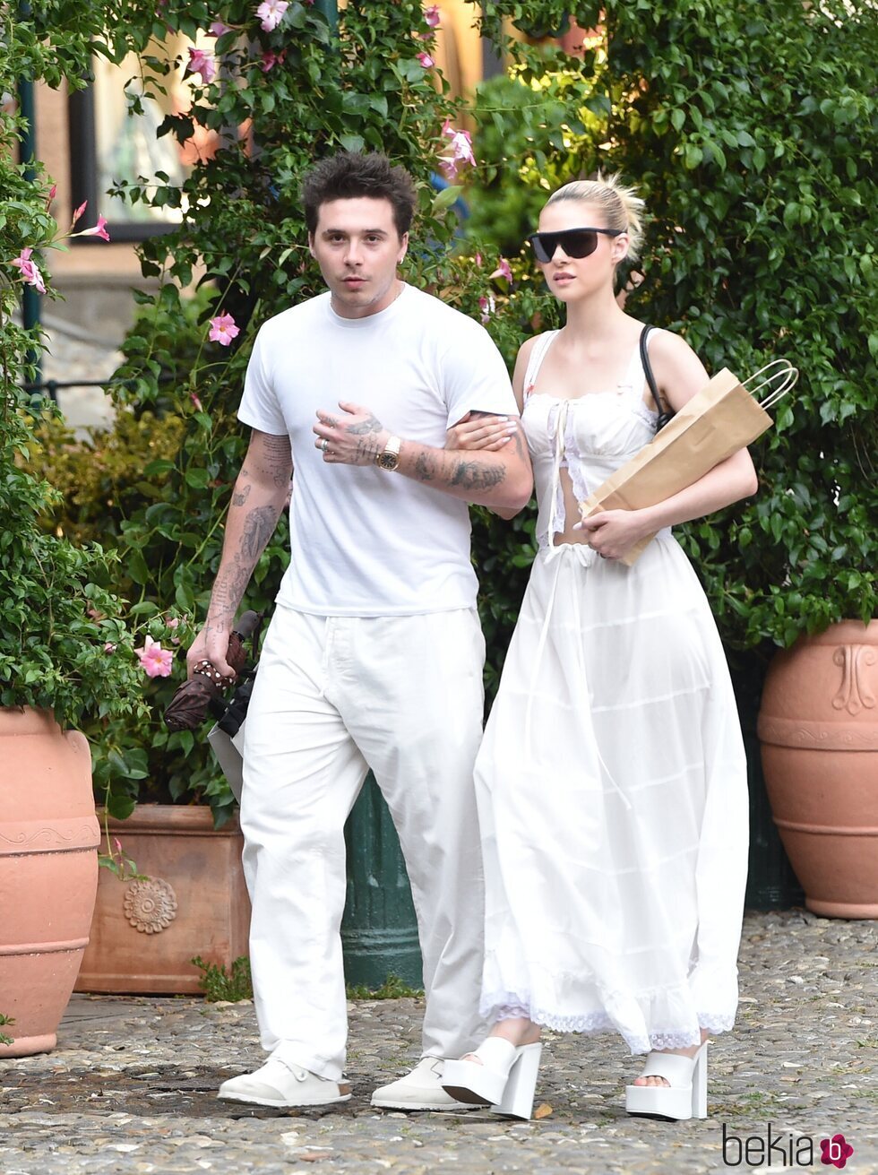 Brooklyn Beckham y Nicola Peltz disfrutando de su luna de miel en Portofino