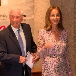 Isabel Preysler y Mario Vargas Llosa, juntos en el Teatro Real