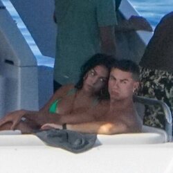 Cristiano Ronaldo y Georgina Rodríguez, cariñosos en Ibiza