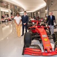 Alberto y Estefanía de Mónaco, Andrea y Pierre Casiraghi y Louis Ducruet en el Museo de la Colección de Automóviles del Príncipe de Mónaco