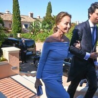 Isabel Preysler ejerciendo de madrina de boda con su sobrino Álvaro Castillejo