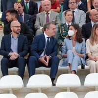 La Reina Letizia mantiene las medidas de seguridad en su primer acto oficial tras haber superado el Covid