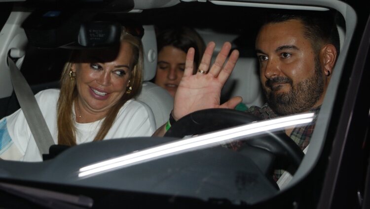 Belén Esteban con su marido Miguel acudiendo al concierto de Rosalía