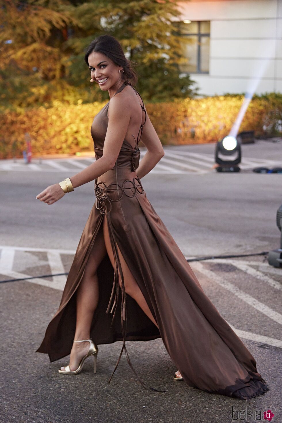 Lara Álvarez presumiendo de vestido en la final de 'Supervivientes 2022'