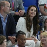 Los Duques de Cambridge y la Princesa Charlotte en una competición de natación en los Juegos de la Commonwealth 2022