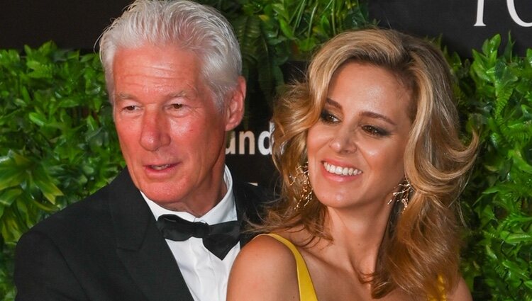 Richard Gere y Alejandra Silva, muy románticos en la Gala Starlite 2022 en Marbella