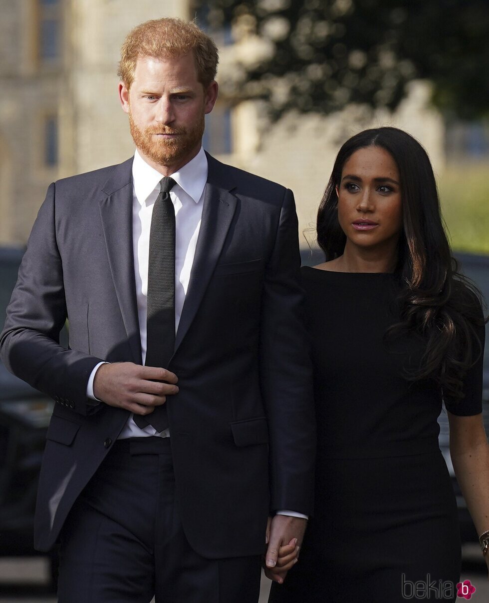 El Príncipe Harry y Meghan Markle en Windsor tras la muerte de la Reina Isabel II