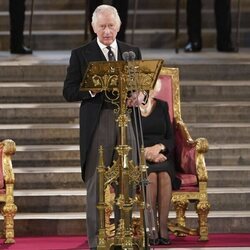 El Rey Carlos III en su primer discurso ante el Parlamento como Rey