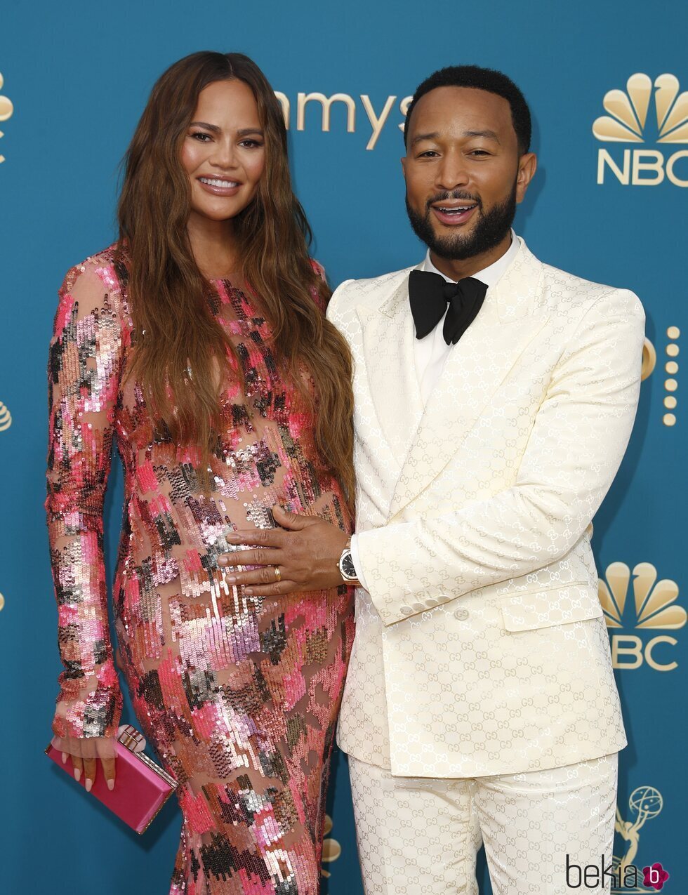 Chrissy Teigen y John Legend en los Premios Emmy 2022