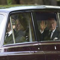 El Rey Carlos III sale de Clarence House