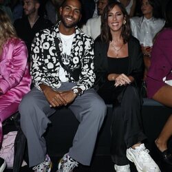 Yulen Pereira y Anabel Pantoja en el desfile de Andrés Sardá en la MBFWMadrid