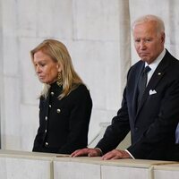 Joe y Jill Biden en la capilla ardiente de Isabel II en el Palacio de Westminster