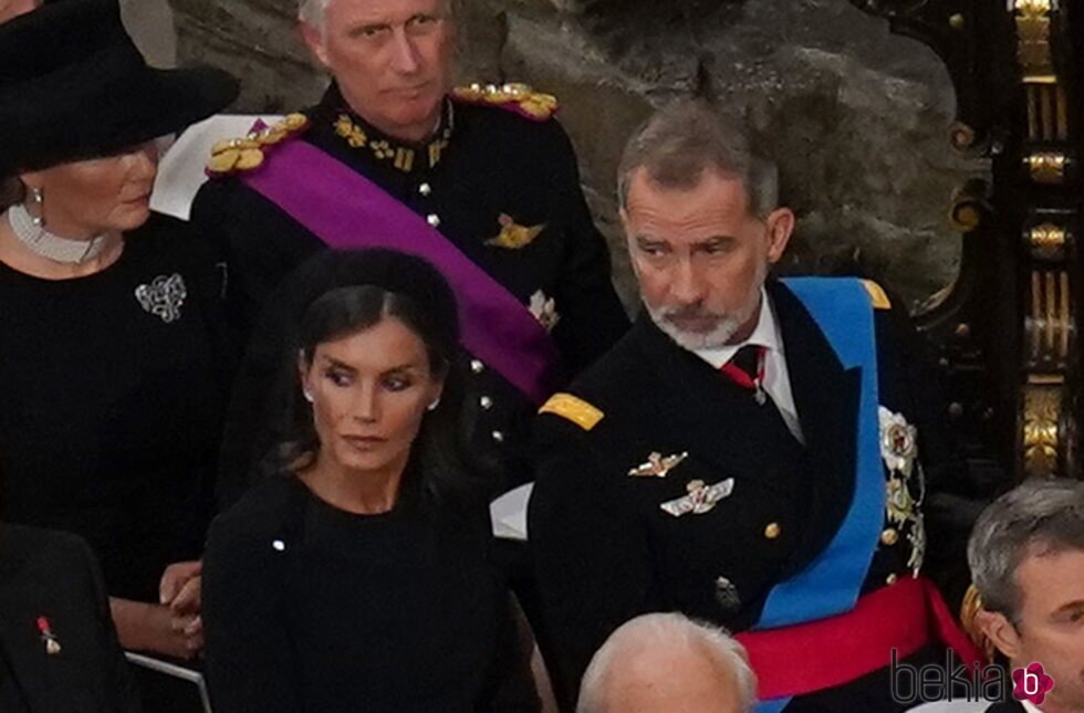 Los Reyes Felipe y Letizia en el funeral de la Reina Isabel II