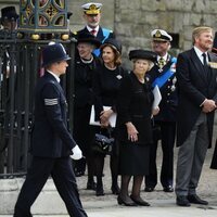 Diversas Casas Reales salen de Westminster tras el funeral de la Reina Isabel II