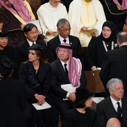 Rania de Jordania y Abdalá de Jordania en el funeral de la Reina Isabel II