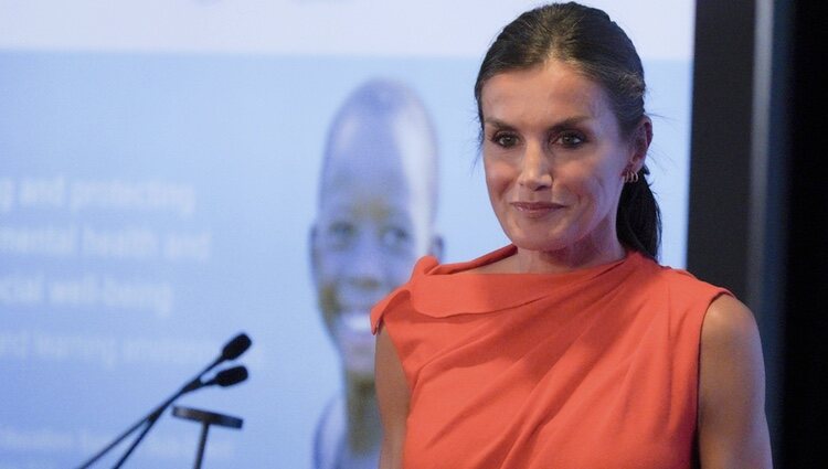 La Reina Letizia ha intervenido en la cumbre de educación de UNICEF que promueve el bienestar mental en la escuela