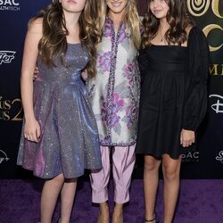 Sarah Jessica Parker en el estreno de 'Hocus Pocus 2' con sus hijas