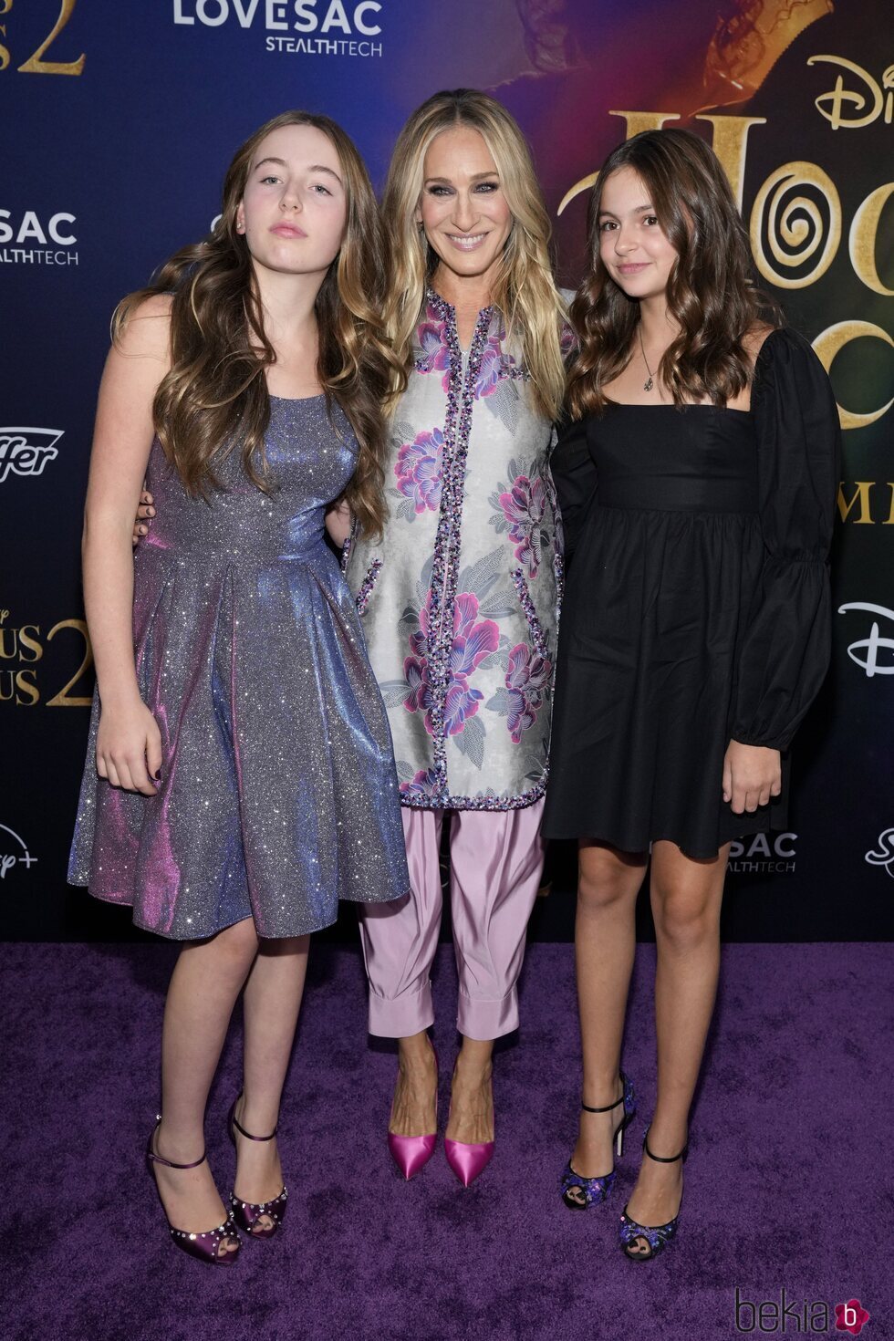 Sarah Jessica Parker en el estreno de 'Hocus Pocus 2' con sus hijas