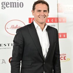 Albert Rivera reaparece en el evento Noche Mágica por la Ciencia de la Fundación Isabel Gemio