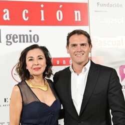 Albert Rivera con Isabel Gemio en el evento Noche Mágica por la Ciencia de la Funcación Isabel Gemio