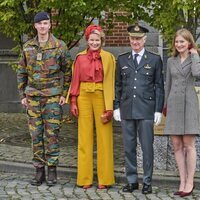 Gabriel de Bélgica recibe la boina azul junto a sus padres los Reyes Matilde y Felipe y su hermana Isabel de Bélgica