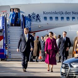 Guillermo Alejandro y Máxima de Holanda, recibidos por Victoria y Daniel de Suecia al comienzo de su Visita de Estado a Suecia