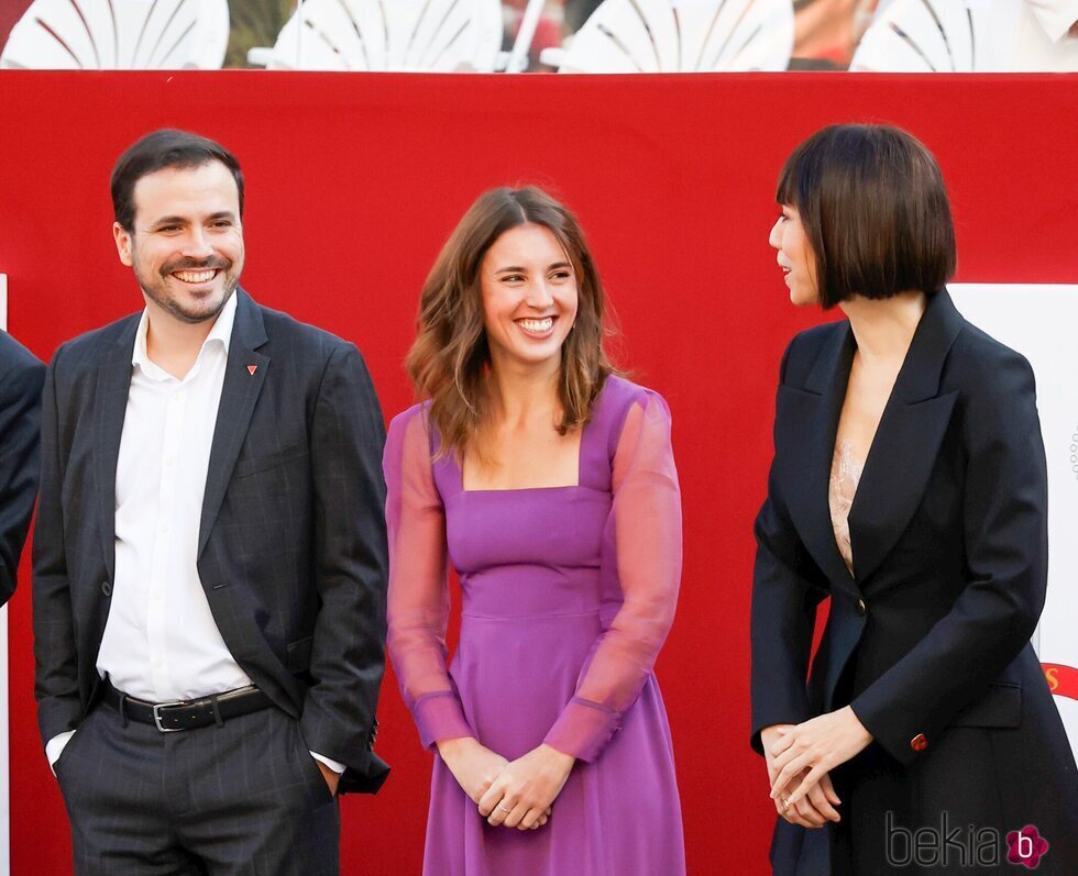 Alberto Garzón, Irene Montero y Diana Morant en el desfile militar por la Fiesta Nacional 2022