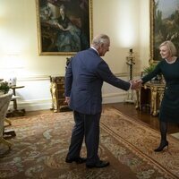 El Rey Carlos III recibe en audiencia a Liz Truss en Buckingham Palace