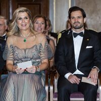 Máxima de Holanda y Carlos Felipe y Sofia de Suecia en un concierto en Estocolmo