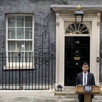 Rishi Sunak en su discurso en Downing Street tras convertirse en Primer Ministro