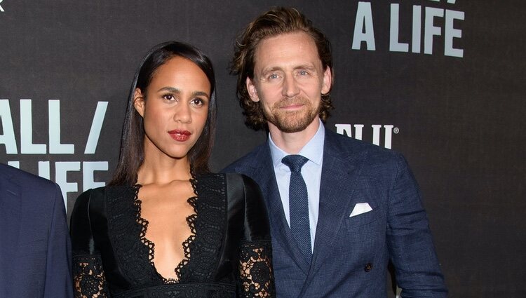 Zawe Ashton y Tom Hiddleston en la presentación de 'Sea Wall/A Life' en Nueva York